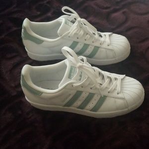 Adidas Superstars Sneakers